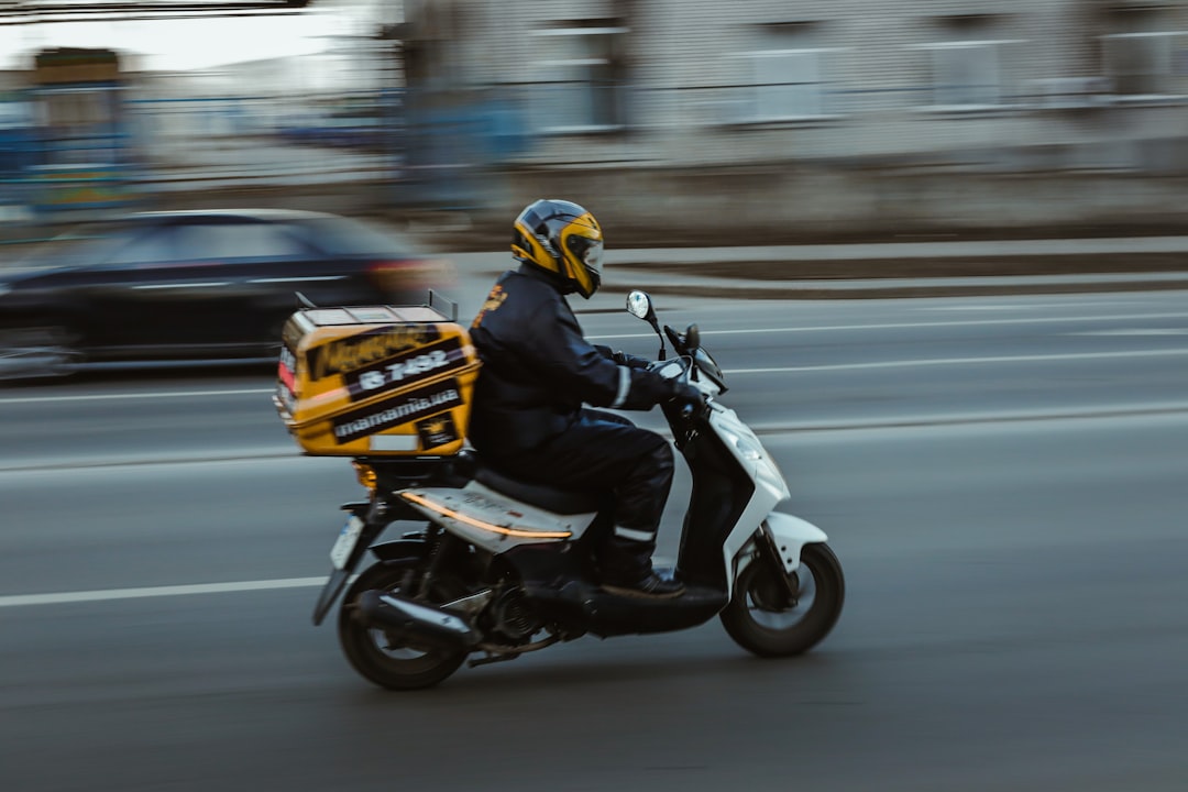 What It Takes to Be the Best Medical Courier in Atlanta — Instant Courier Rates