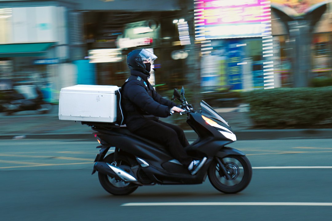 Medical Courier in Sandy Springs: What You Need to Know — Instant Courier Rates