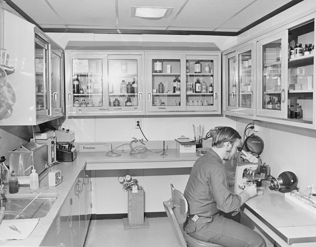Why Medical Practices Should Stop Using Staff for Specimen Deliveries